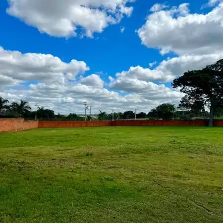 Terreno a venda no Condomínio Village Ipanema em Araçoiaba da Serra/SP