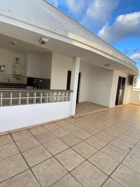 Apartamento Duplex na Cobertura no Edifício Tropical em Sorocaba/SP