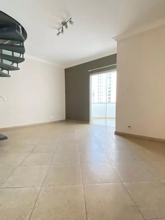 Apartamento Duplex na Cobertura no Edifício Tropical em Sorocaba/SP