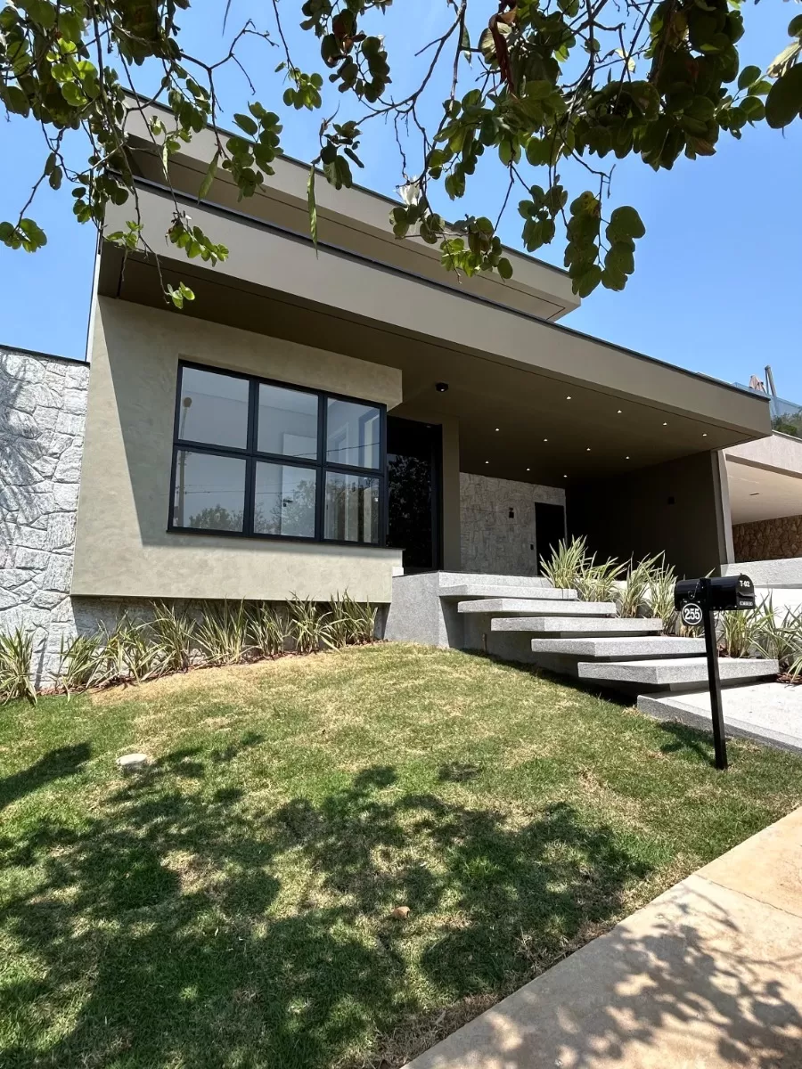 Linda Casa à venda no Condomínio Chácara Ondina em Sorocaba/SP