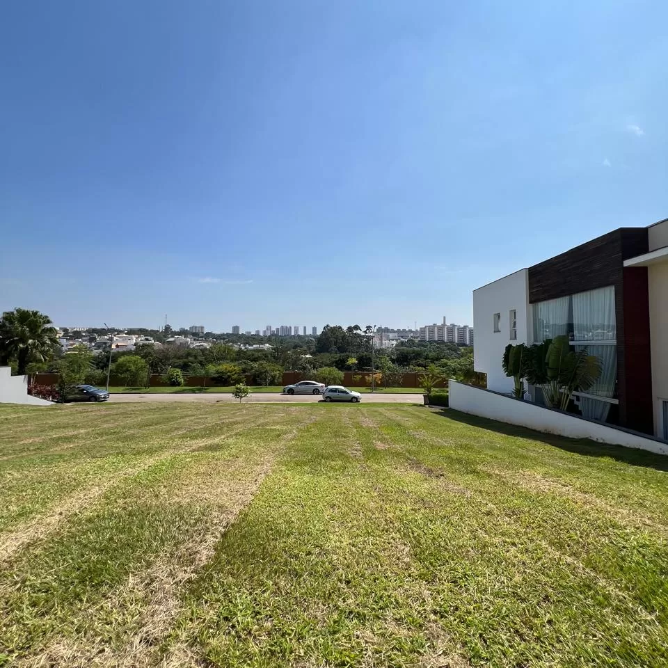 Excelente Terreno à Venda no Condomínio Alphaville Nova Esplanada em Votorantim/SP 