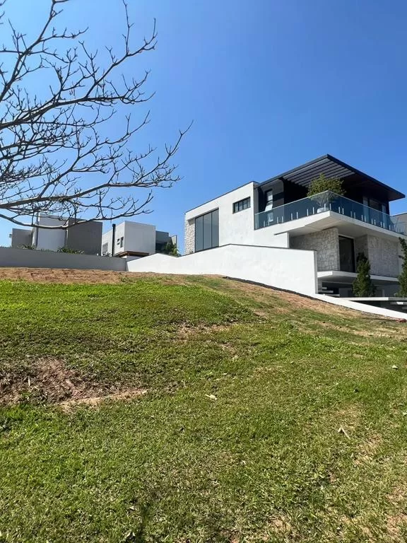 Terreno à Venda no Condominio Alphaville Nova Esplanada em Votorantim/SP