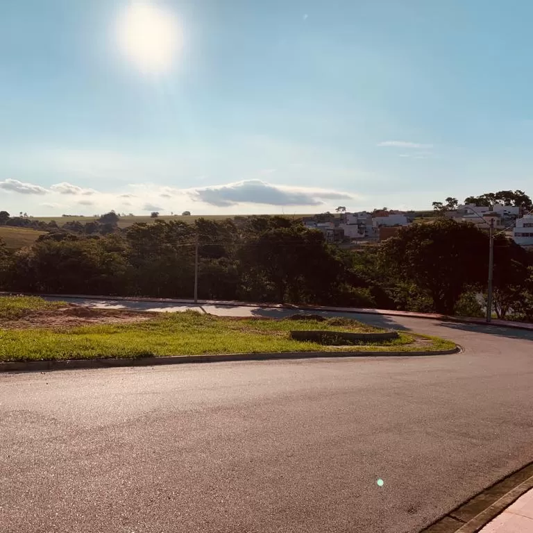 Terreno à Venda no Condominio Helena Maria / Wanel Ville em Sorocaba-SP