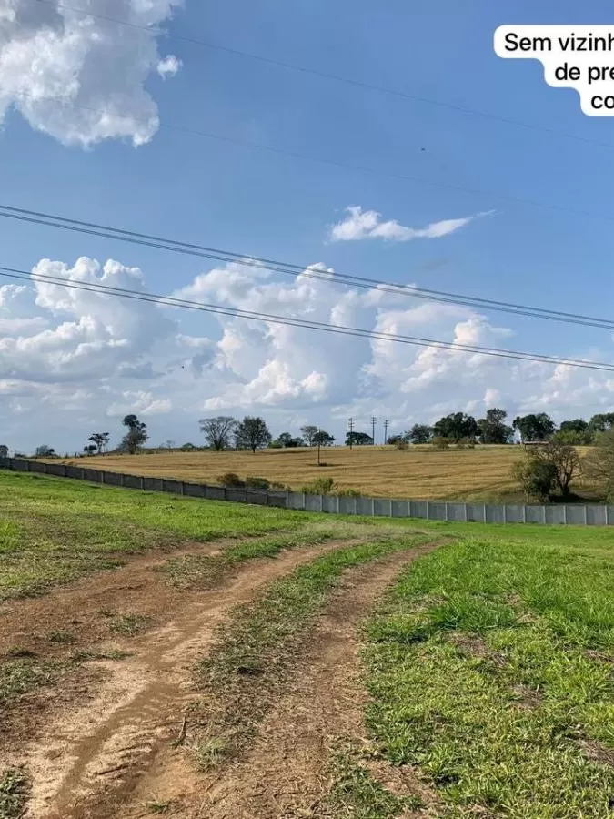 Terreno à Venda no Condominio Fazenda Alta Vista 