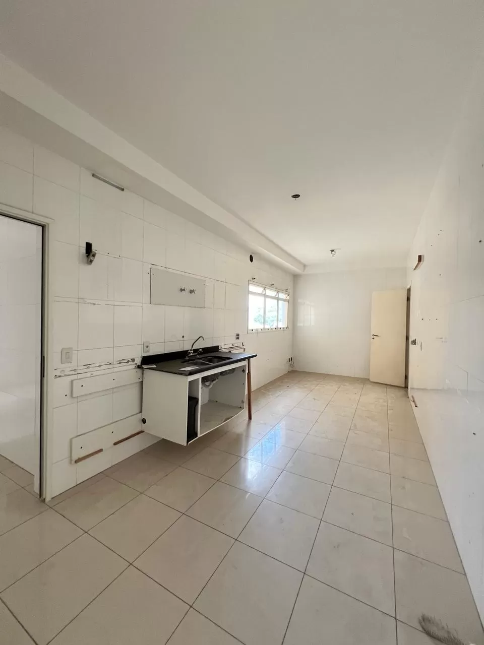 Apartamento à Venda no Condominio Único Campolim em Sorocaba-SP