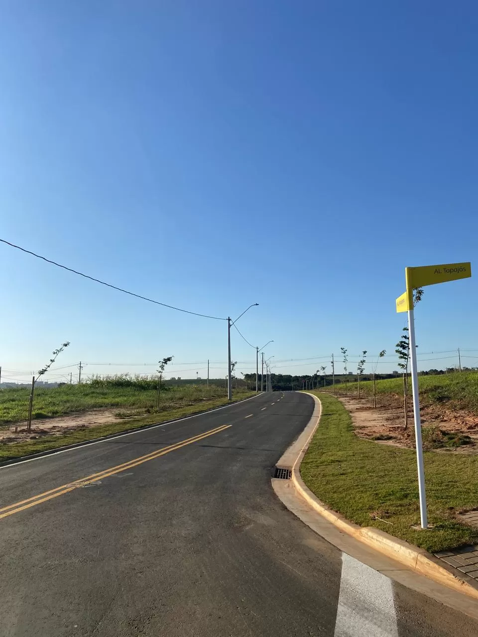 Terreno de Esquina à Venda no Condominio Terras Alpha em Votorantim/SP