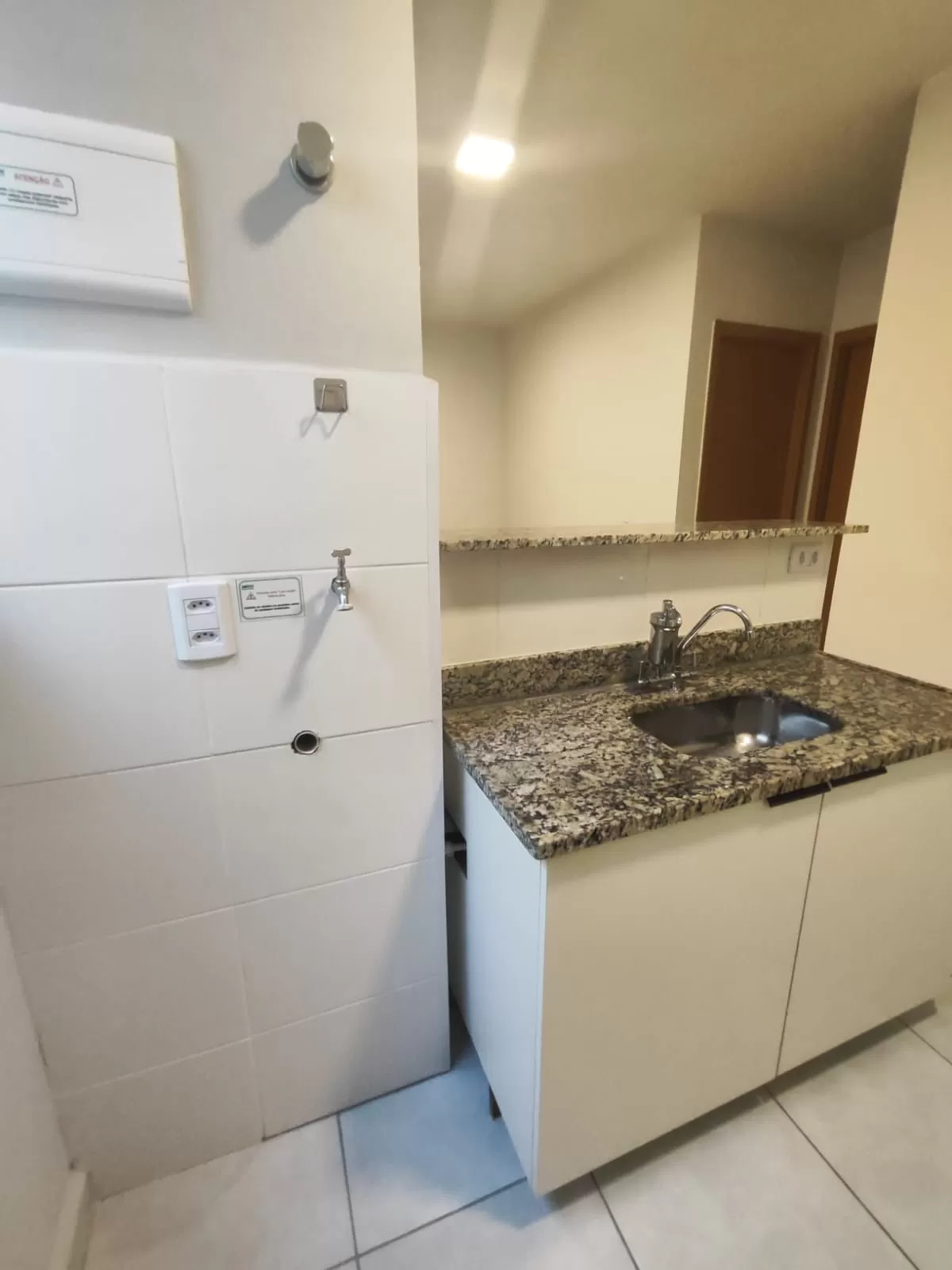  Apartamento Terréo com quintal à Venda no Condomínio Parque Serra Bonita, Sorocaba/SP