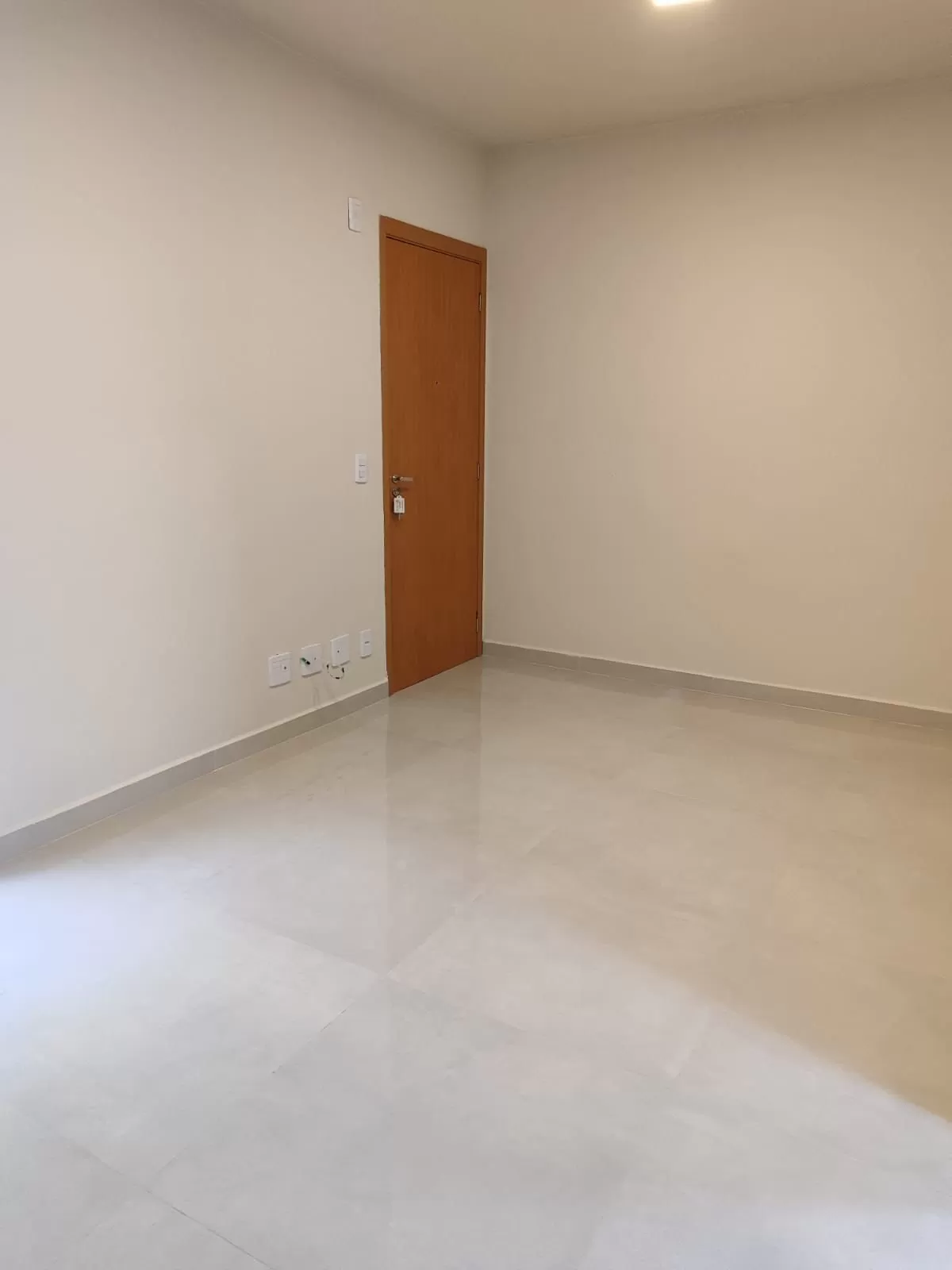  Apartamento Terréo com quintal à Venda no Condomínio Parque Serra Bonita, Sorocaba/SP