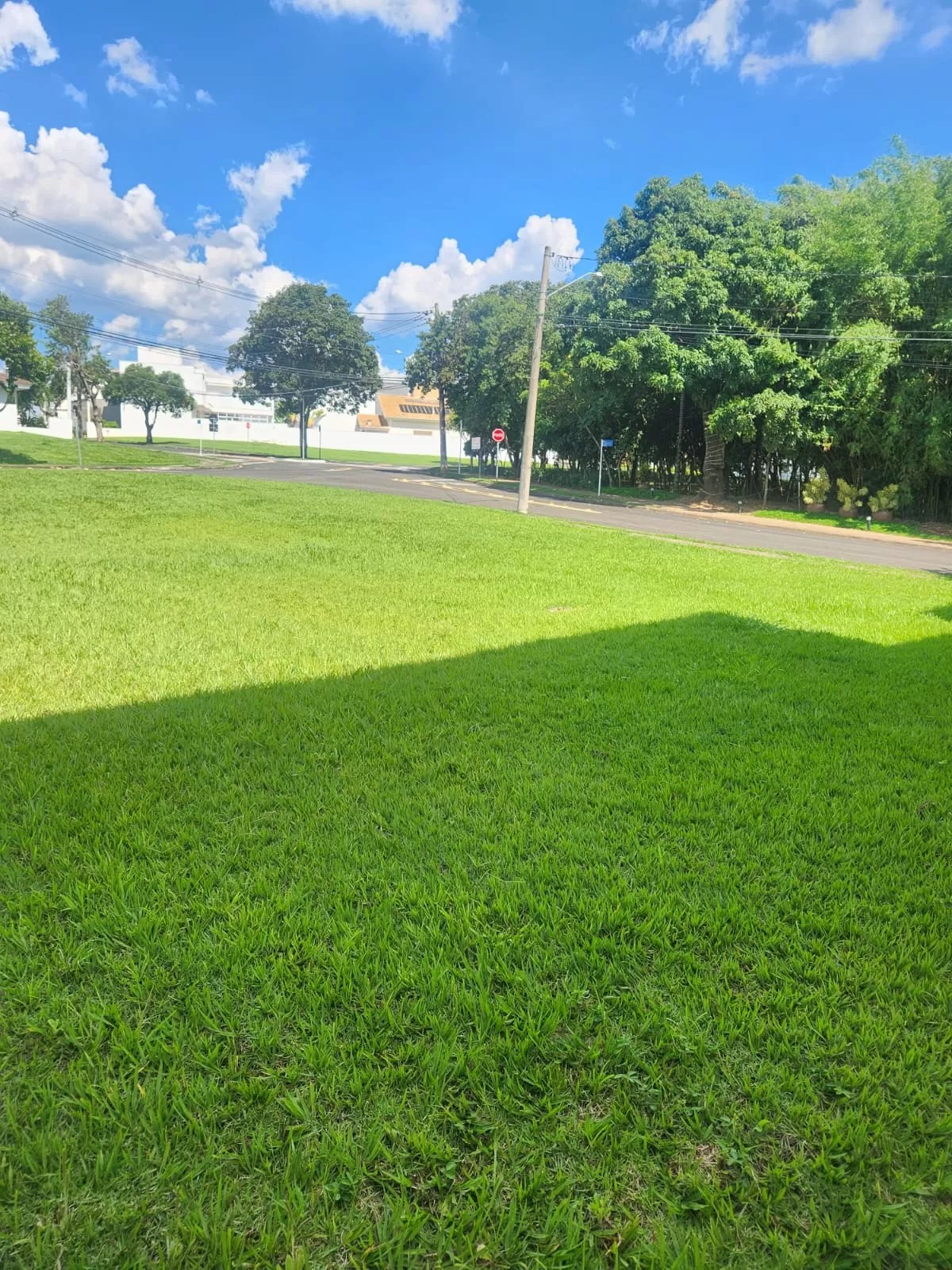 Terreno de Esquina à Venda no Condomínio Sunset em Sorocaba/SP