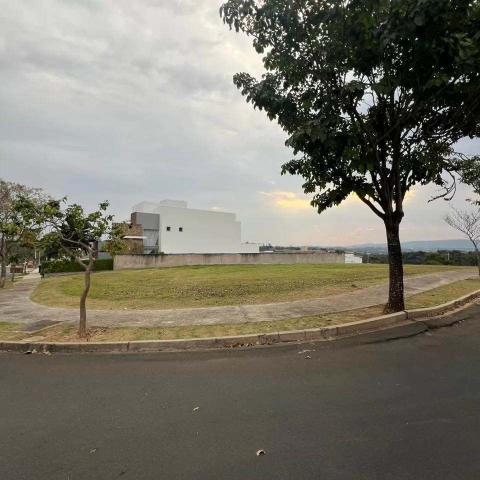 Terreno à Venda no Condominio Saint Patrick em Sorocaba/SP