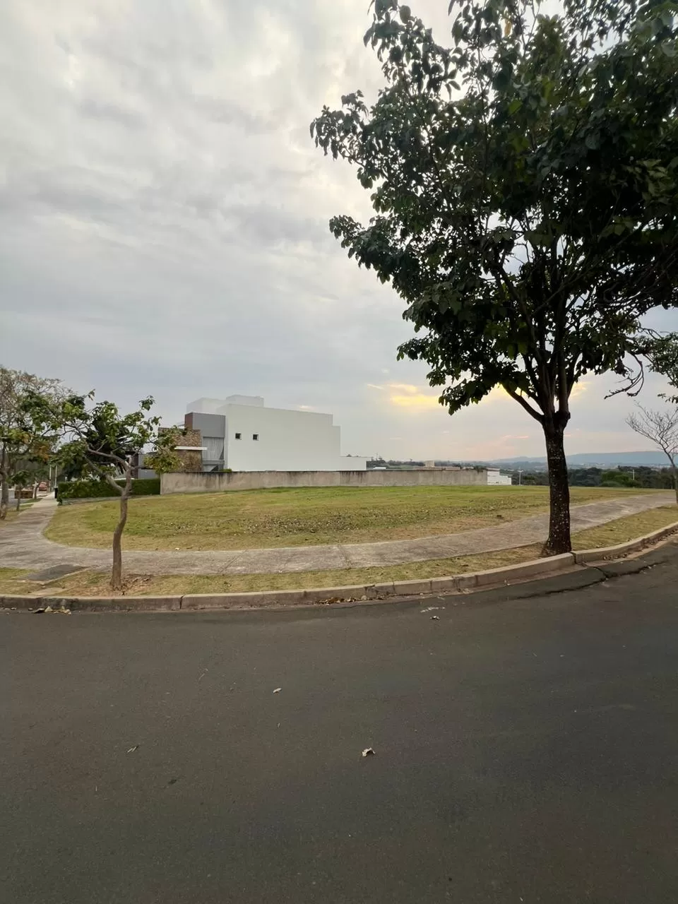 Terreno à Venda no Condominio Saint Patrick em Sorocaba/SP