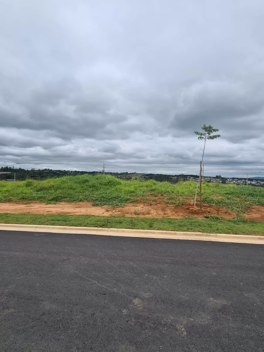 Terreno à Venda no Condomínio Terras Alpha - Votorantim.