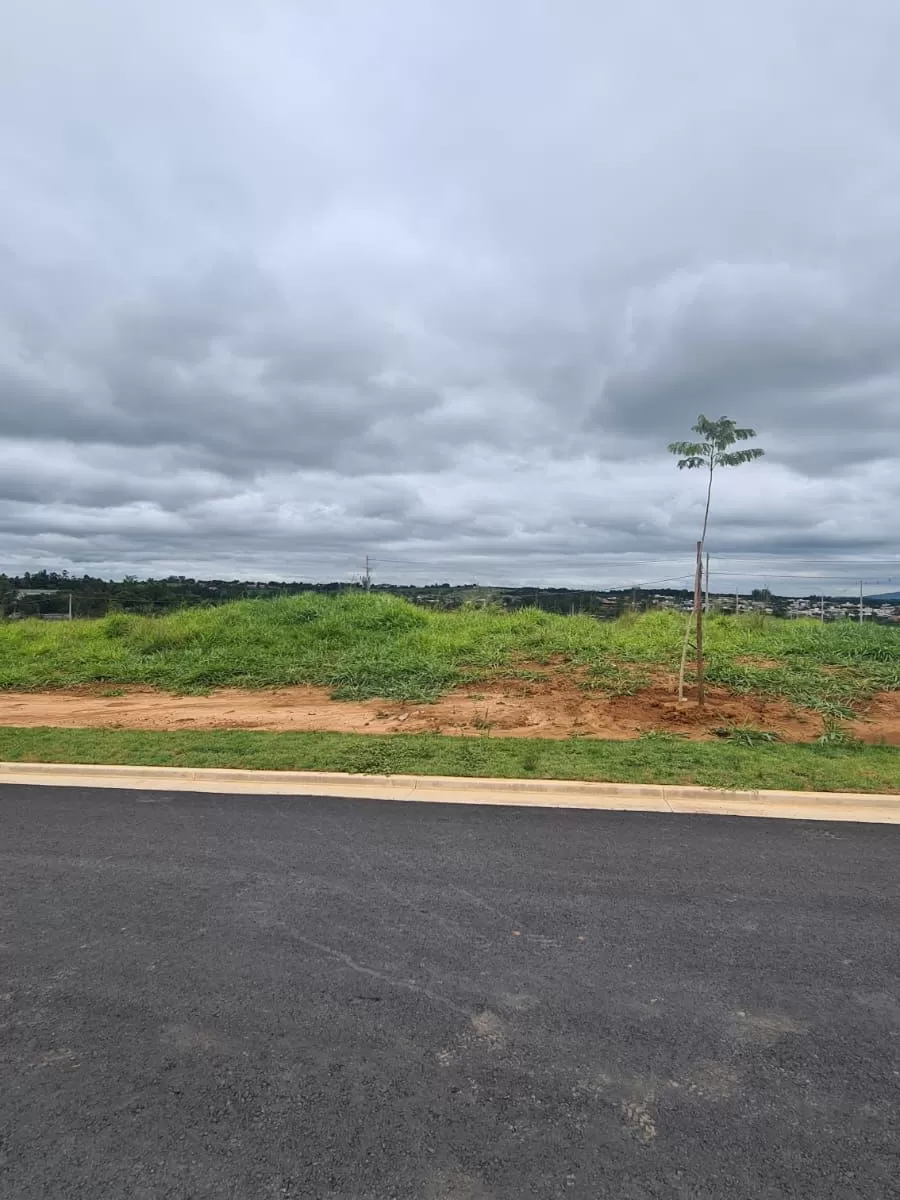 Terreno à Venda no Condomínio Terras Alpha - Votorantim.