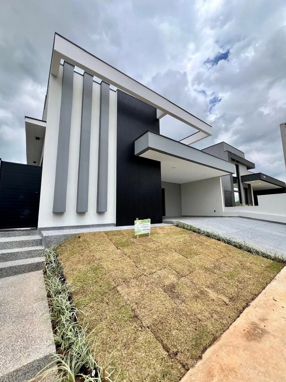 Linda Casa Térrea no Condomínio Chácara Ondina em Sorocaba/SP