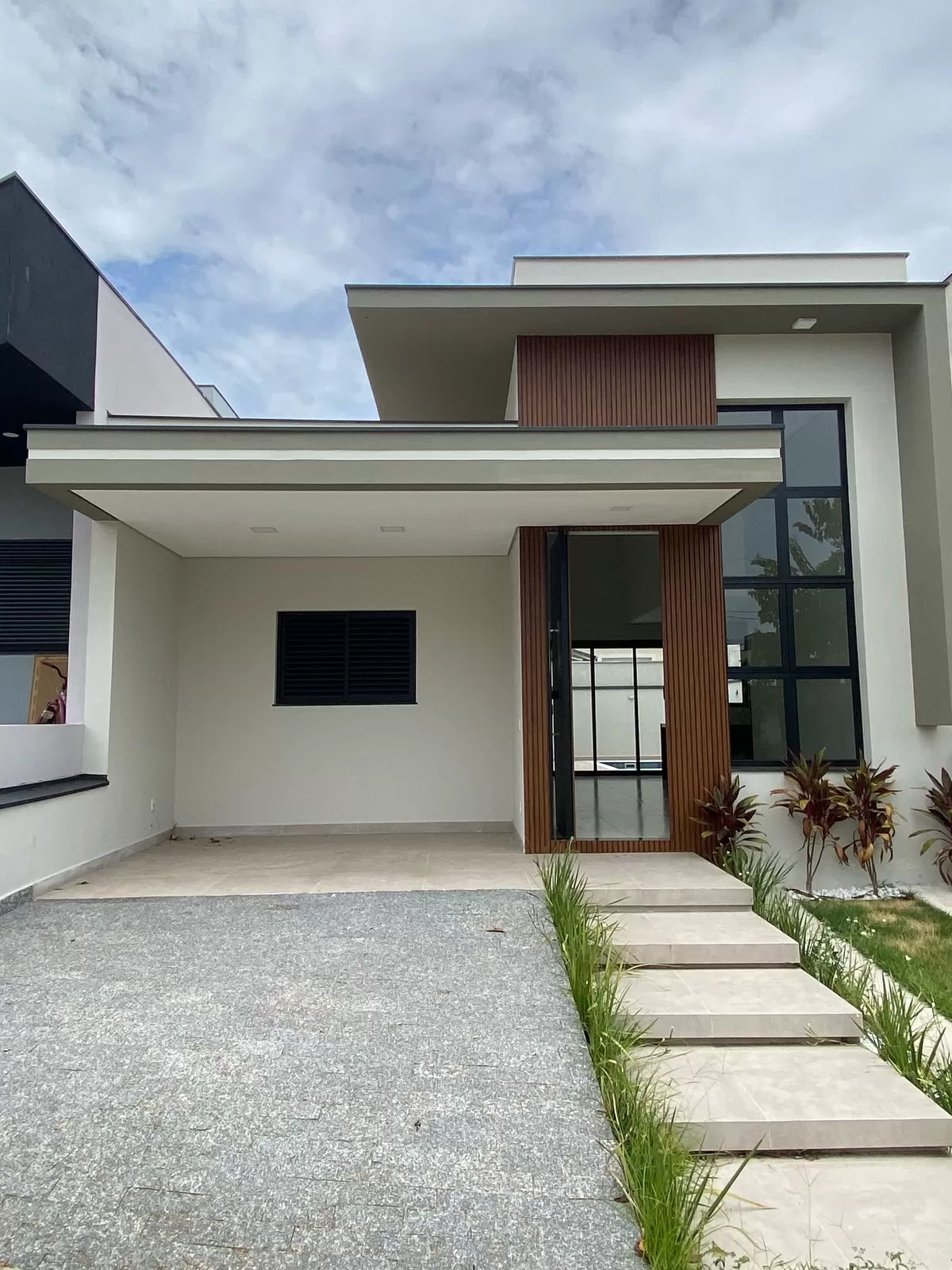 Casa à Venda no Condomínio Terras de São Francisco em Sorocaba/SP