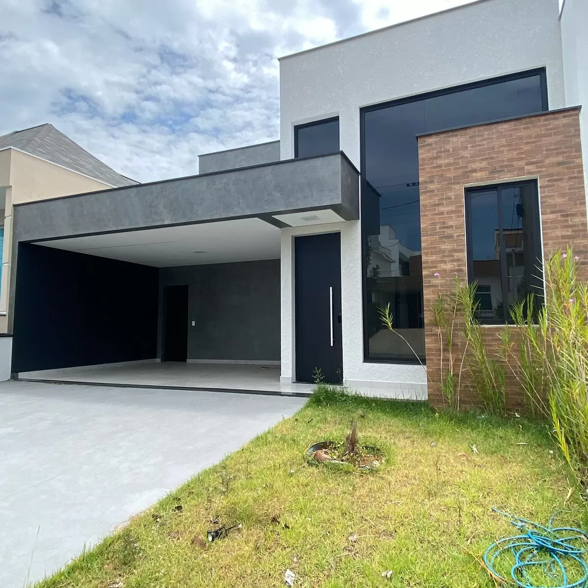 Casa à Venda no Condomínio Campos do Conde em Sorocaba/SP